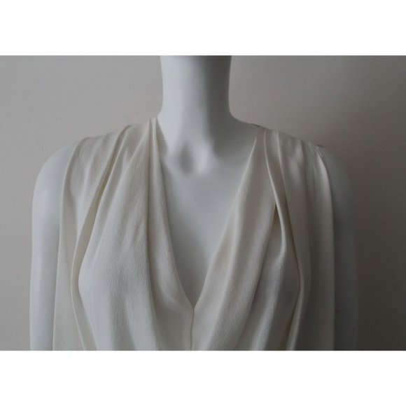 Yigal Azrouel Front Drape V-neck Blouse Top Size 10 White Sleeveless - Picture 2 of 7
